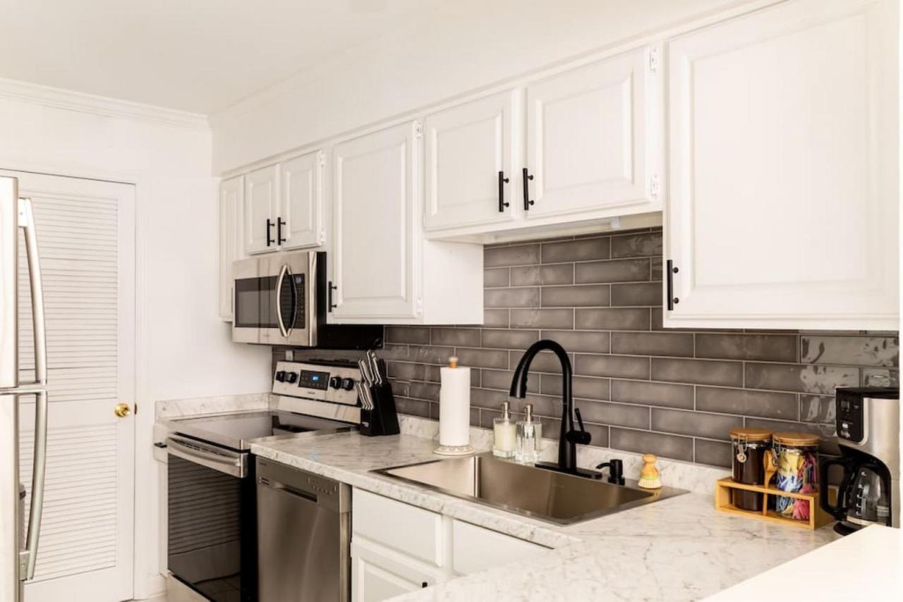 Stylish Downtown Nashville 3 Beds, 1 Bedroom With Private Patio, Parking Экстерьер фото