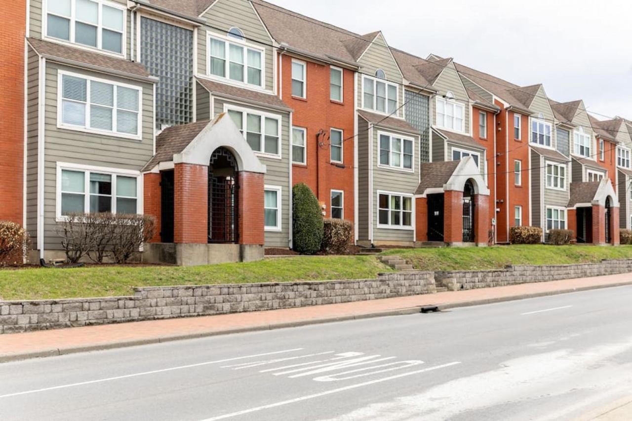 Stylish Downtown Nashville 3 Beds, 1 Bedroom With Private Patio, Parking Экстерьер фото