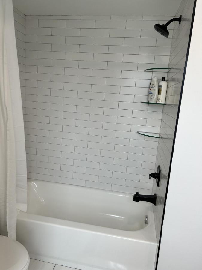 Stylish Downtown Nashville 3 Beds, 1 Bedroom With Private Patio, Parking Экстерьер фото